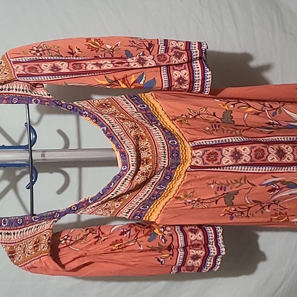 Flying tomato tunic. Medium.